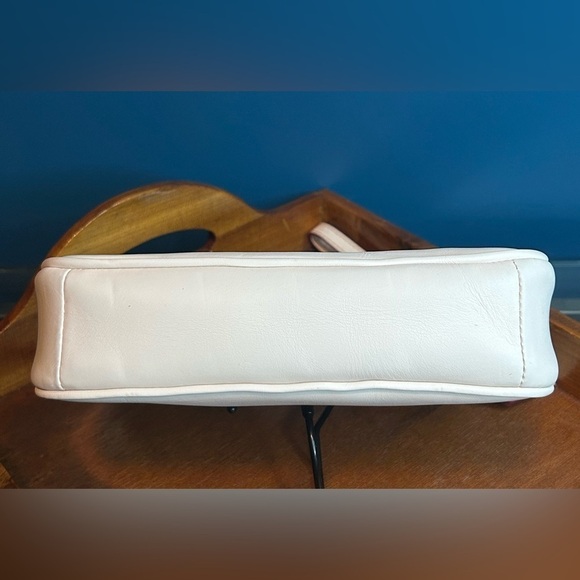 Disney x Coach Mickey Mouse Ears Wristlet Clutch LE F59529 - Picture 12 of 15